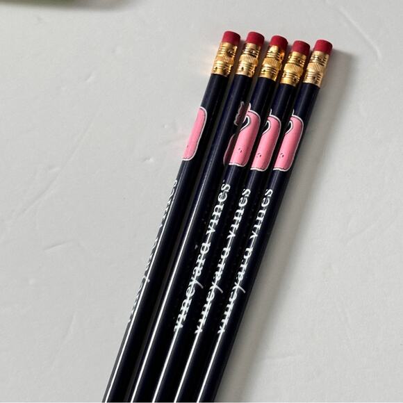 Vineyard Vines Writing Pencil Five Pack Logo Design - Picture 8 of 10